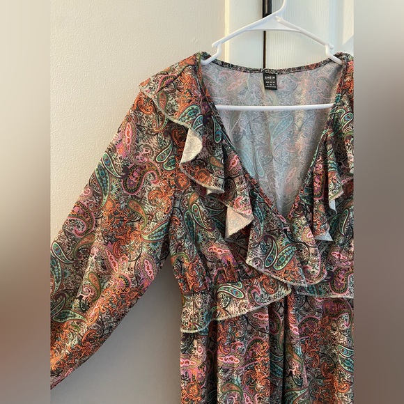 SHEIN Women’s Dress - Picture 3 of 7